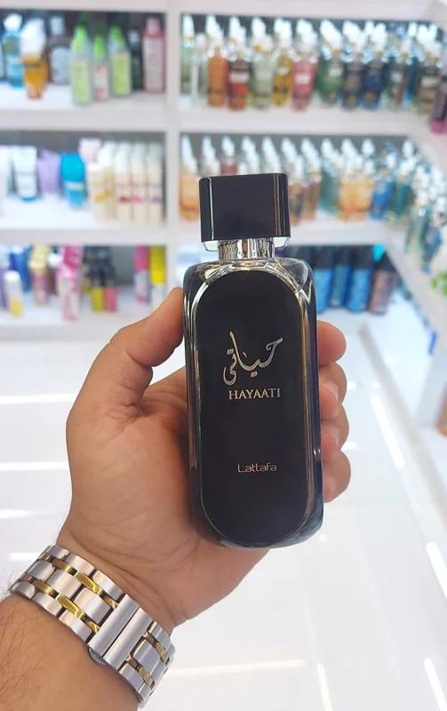 عطر ادکلن حیاتی مشکی شرکت لطافه  Hayaati Lattafa اورجینال  مشابه بوی ادکلن پاکورابان اینوکتوس